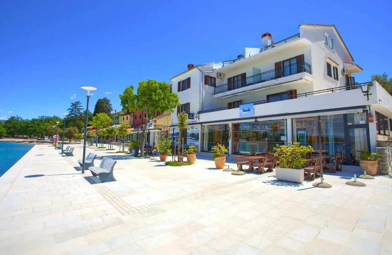 Apartments Dundo Нивице